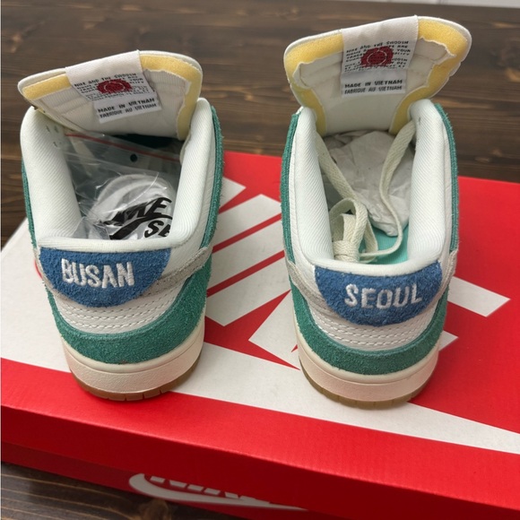 2020 Kasina x Dunk Low - Road Sign - Picture 6 of 7